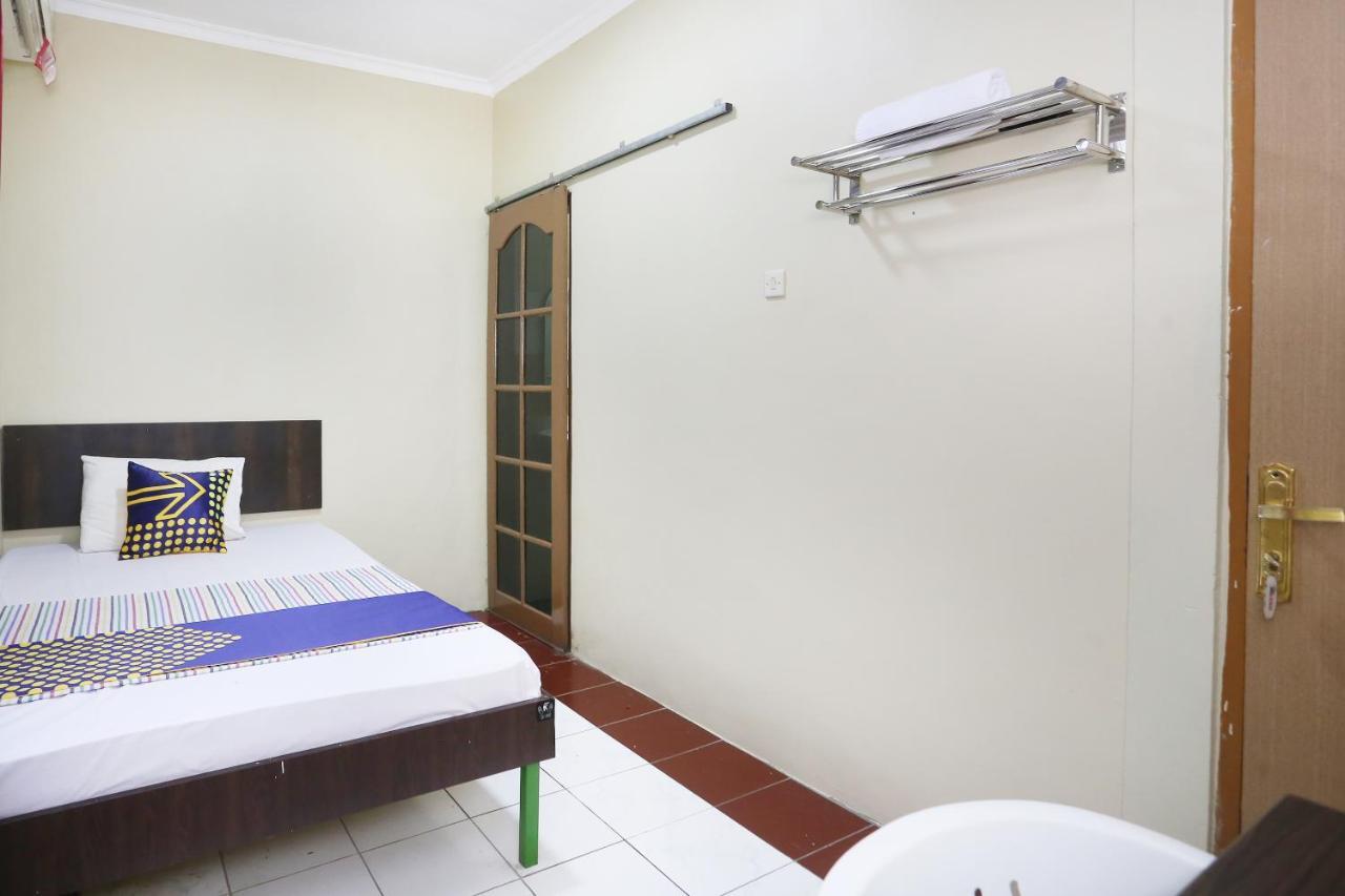 Spot On 2358 Aster Homestay Melati Luaran gambar