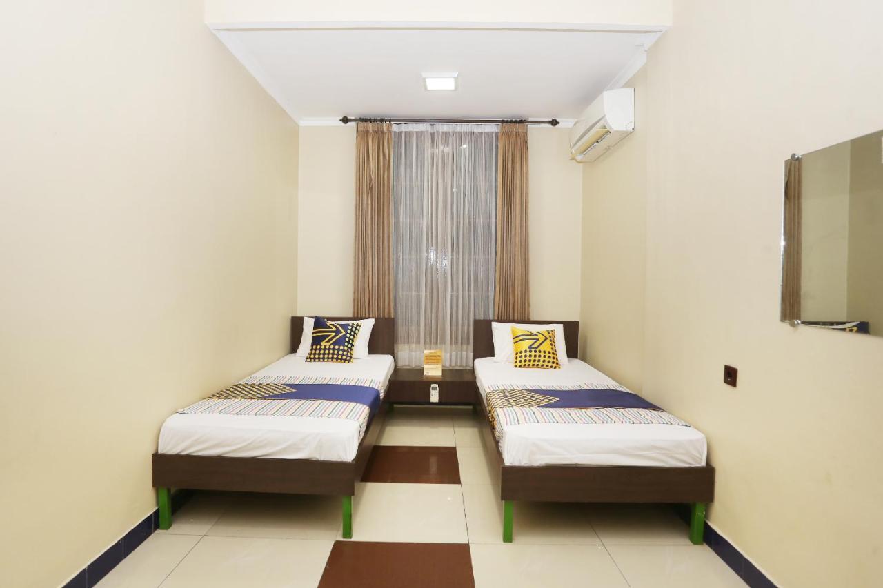 Spot On 2358 Aster Homestay Melati Luaran gambar